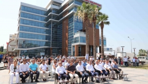  BAYRAKLI’DA TOPLU SÖZLEŞME SEVİNCİ