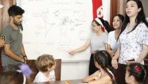 Dünya'nın İngilizce'sini Konak'ta öğreniyorlar 