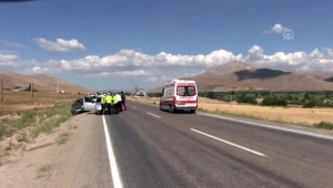 Eski Ardahan Belediye Başkanının oğlu trafik kazası geçirdi!