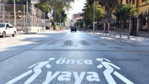 İzmir'de 170 noktada 'Önce Yaya' uyarısı