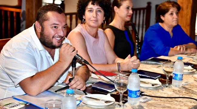 Başkan eşlerinin gündemi 