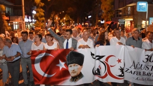 Dikili’de Zafer Bayramı Festivalle Taçlandı