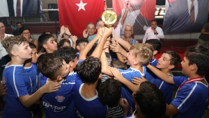 GENÇLİK TURNUVASINDA ŞAMPİYON BELLİ OLDU