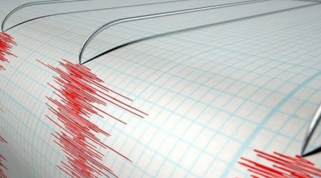 İzmir'de 4,8'lik deprem