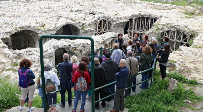 Konak’ta tarih gezileri başlıyor