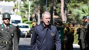 Milli Savunma Bakanı Akar'dan Kıbrıs mesajı