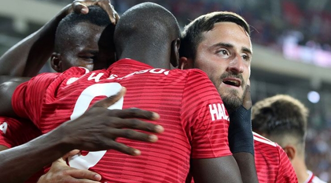 Sivasspor Beşiktaş'ı dağıttı!