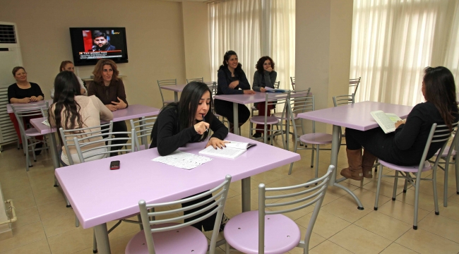 Türkan Saylan Konukevi öğrencilerini bekliyor