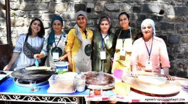 Kadifekaleli kadınlar kooperatif kurdu
