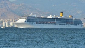 Kruvaziyer gemiler İzmir'e geri dönüyor