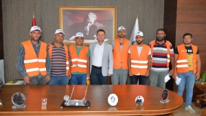Menemen Belediye Başkanı Serdar Aksoy faytonculara sahip çıktı