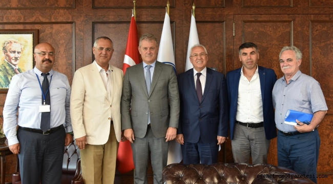 SELVİTOPU’NDAN İZMİR TİCARET ODASI’NA ZİYARET