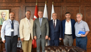 SELVİTOPU’NDAN İZMİR TİCARET ODASI’NA ZİYARET
