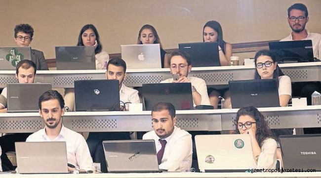 Üniversite mezunlarına iş garantili program