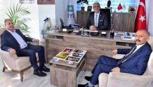 Başkan İduğ'dan İyi Parti'ye teşekkür ziyareti