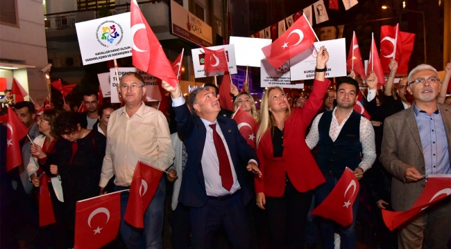 Bornova’da fener alayı coşkusu