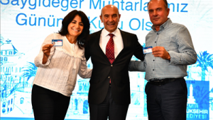 İzmir’de Muhtarlara Ücretsiz Ulaşım Müjdesi