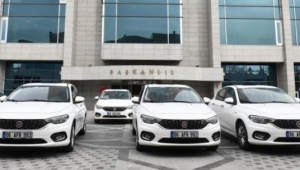 Mansur Yavaş'tan şeffaf yönetim hamlesi! Belediye araçlarının listesini yayımladı