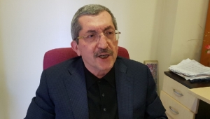 MHP'li Başkan, işe geç gelen işçi ve memurları belediye almayarak kapıları kapattı