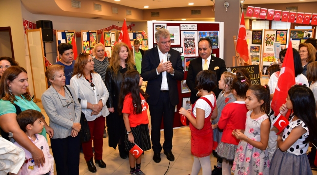 Narlıdere’nin çocukları Cumhuriyet’i çizdi!