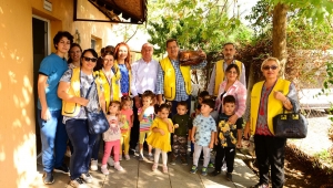 Öğrencilerden Hayvan Barınağına Ziyaret