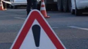 trafik kazası: 1'i asker, 2 yaralı