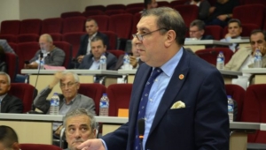 AK Parti'li Boztepe'den flaş çıkış: Çöp 13 yıl daha Çiğli’de!