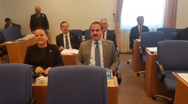 AK PARTİLİ KIRKPINAR’DAN CHP’Lİ BEKO’YA ‘ŞOV’ YAPMA UYARISI