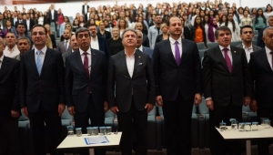 Başkan İduğ'un iki vizyon projesine ödül
