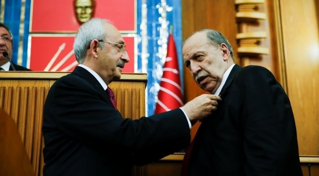 Bayraklı'da Eski Bakan Yaşar Okuyan CHP'den delege oldu