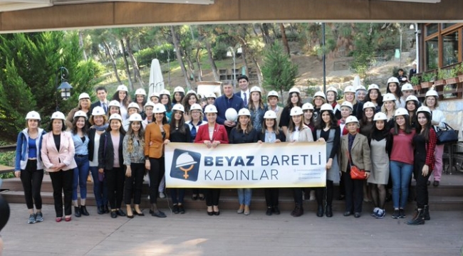 Beyaz Baretli Kadınlar Projesi