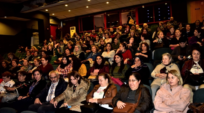 Bornova kadına yönelik şiddete dur dedi