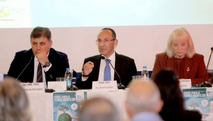 Burak Oğuz, Küresel Isınma Kurultayı’nda konuştu
