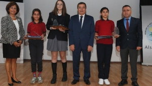 Minik kalemler Ata’yı yazdılar