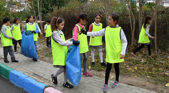 Narlıdere’nin Temizlik Avcıları işbaşında