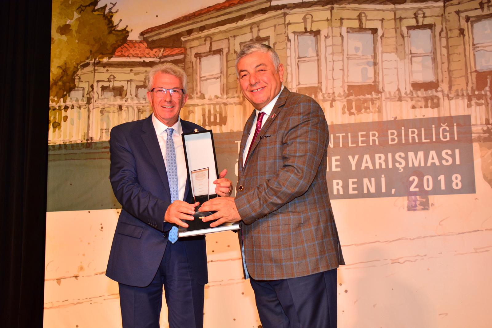 Ödemiş Belediyesi’ne TKB’den ödül