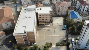 Pendik'te lisede şok eden olay
