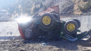 TRAKTÖR KAZASI: 1 ÖLÜ, 1 YARALI