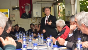 Başkan İduğ kahvehane toplantısında vatandaşlarla buluştu