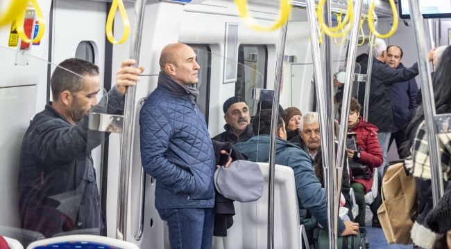 Başkan Soyer, 2019'u toplu ulaşımla uğurladı
