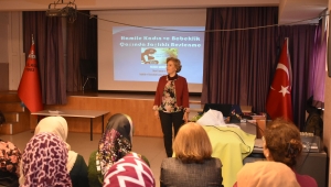 Narlıdere’de “Anne Adayları” için seminer