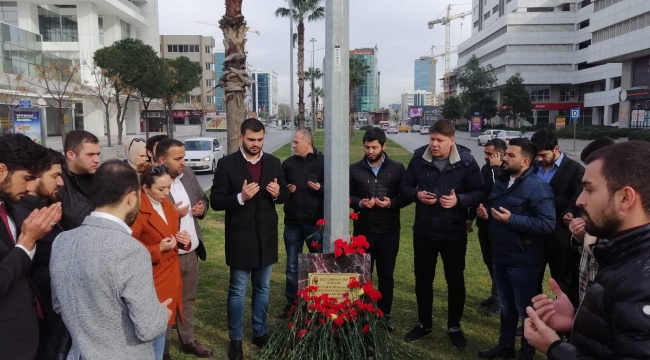 AK Gençler Fethi Sekin'i dualarla andı