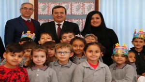 Başkan Batur, miniklerin karne heyecanına ortak oldu