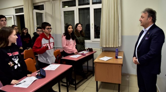 Başkan İduğ öğrencilerle buluştu