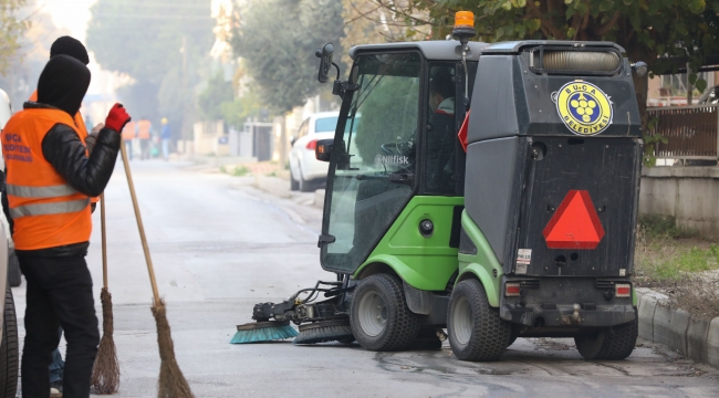 Buca’da dur durak bilmeyen temizlik mesaisi