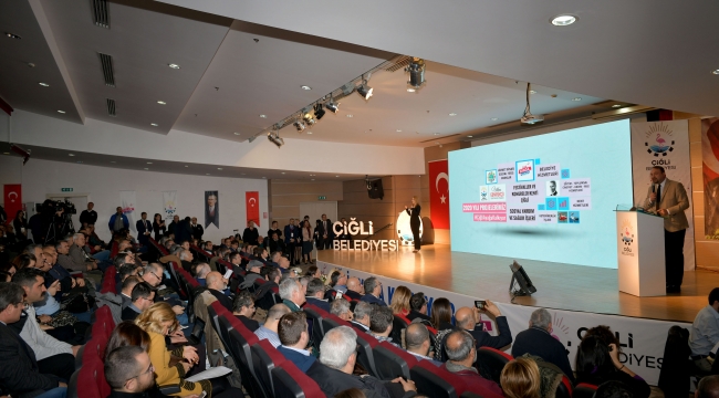 ÇİĞLİ AYAĞA KALKIYOR