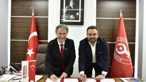 İduğ ve Ekmekçioğlu imzayı attı