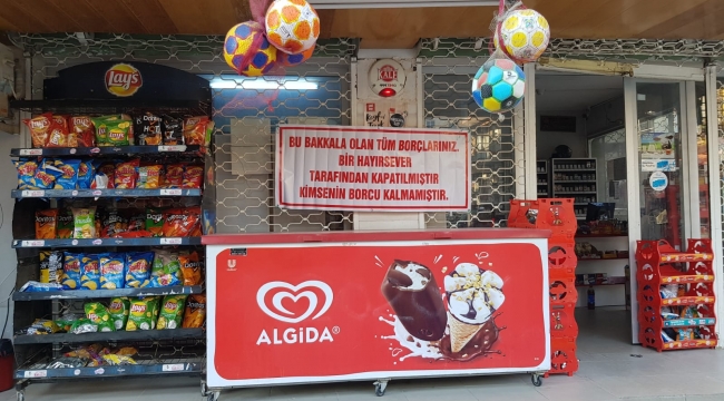 Hayırsever izmir'de Ege market'te olan vatandaşın tüm market borcunu kapattı