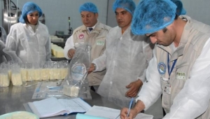 İzmir'de 5.851 İşletme Denetlendi