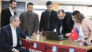 Siyaset Akademisi’nde rekor, İzmir’e geçti